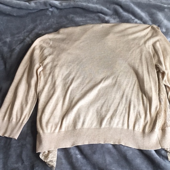 Cover - Picture 4 of 6